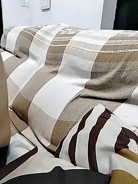 Branquinhowm online show from October 22, 2025, 1:16 am