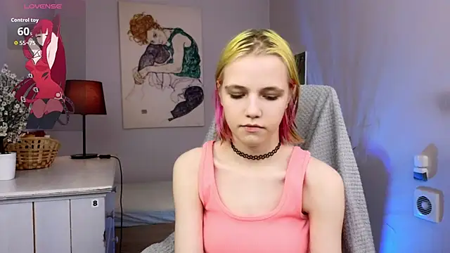 MitaSide online show from November 12, 2025, 8:45 pm