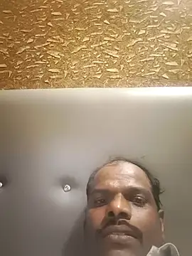 RNlov online show from November 8, 2025, 2:20 pm