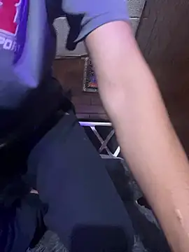 motomotoboy online show from April 17, 2026, 9:50 pm