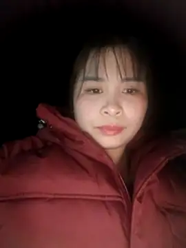 Squirrel-Pear online show from January 15, 2026, 2:42 pm