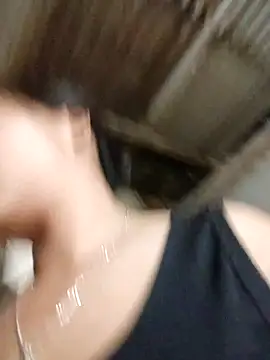 Squirrel-Pear online show from October 31, 2025, 3:19 pm