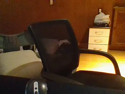 Snapshot of casalMD chatting on October 26, 2025, 1:00 pm casalMD online show from October 26, 2025, 1:00 pm