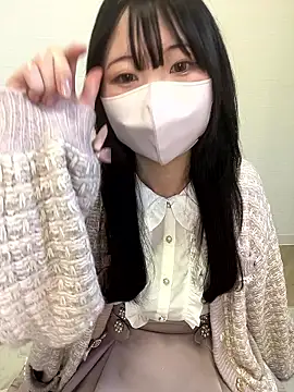 Snapshot of Reina_cute_00_ chatting on October 29, 2025, 3:38 am Reina cute 00  online show from October 29, 2025, 3:38 am