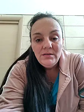 Snapshot of Annalyluky chatting on October 18, 2025, 10:28 am Annalyluky online show from October 18, 2025, 10:28 am