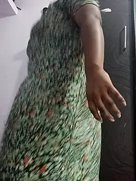 Snapshot of kannada-kavya chatting on October 21, 2025, 5:51 am kannada-kavya online show from October 21, 2025, 5:51 am