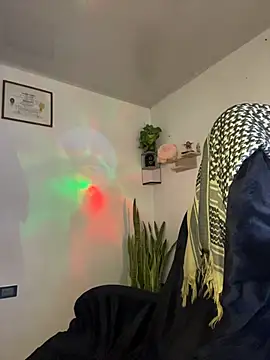 Snapshot of FreszX chatting on February 7, 2026, 9:45 pm FreszX online show from February 7, 2026, 9:45 pm