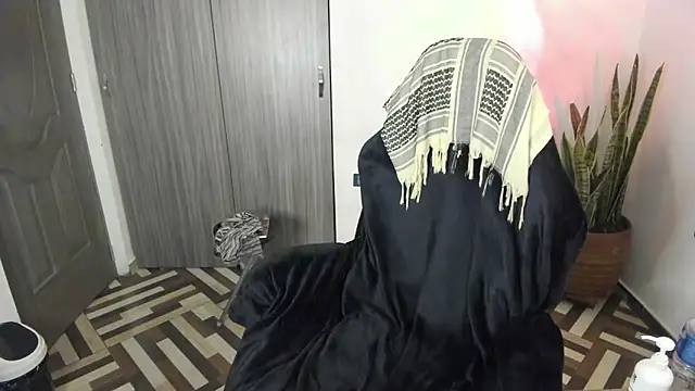 FreszX online show from December 5, 2025, 4:49 pm