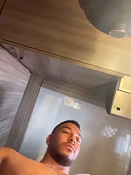 FreszX online show from March 18, 2026, 3:57 pm