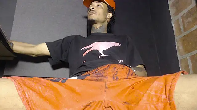 Snapshot of Anaconda_larga chatting on March 2, 2026, 2:24 pm Anaconda larga online show from March 2, 2026, 2:24 pm