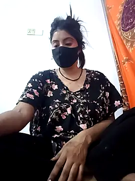 Hot Angle online show from May 7, 2026, 11:19 pm