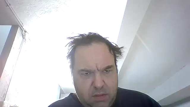 Snapshot of stefistefi8097 chatting on December 2, 2025, 9:33 am stefistefi8097 online show from December 2, 2025, 9:33 am