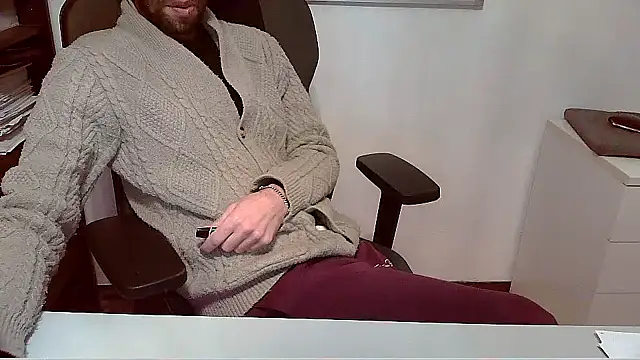 topg84 online show from November 29, 2025, 3:12 pm