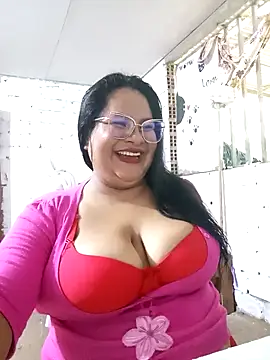 celeste122595 online show from December 5, 2025, 8:50 pm