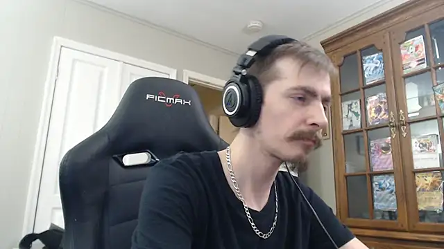 Snapshot of CasuallyCorrupt chatting on November 27, 2025, 1:17 am CasuallyCorrupt online show from November 27, 2025, 1:17 am