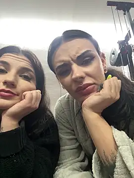 wwwdddccc1 online show from April 3, 2026, 10:38 pm