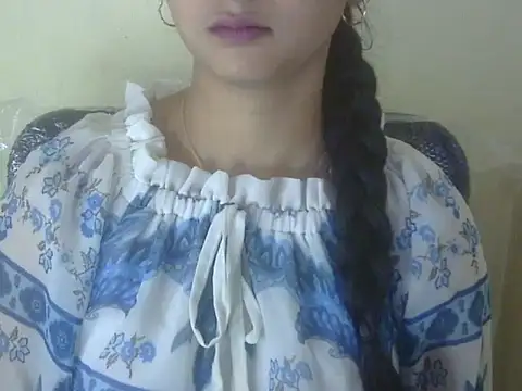 shimz  online show from November 16, 2025, 6:18 am