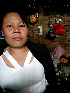 Lilian-n online show from October 20, 2025, 1:29 am