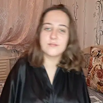 Snapshot of Bell_Gabi chatting on October 30, 2025, 5:32 pm Bell Gabi online show from October 30, 2025, 5:32 pm