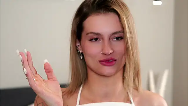 buvei online show from October 26, 2025, 1:11 pm