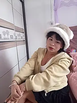 Snapshot of -lab- chatting on October 22, 2025, 4:23 am -lab- online show from October 22, 2025, 4:23 am