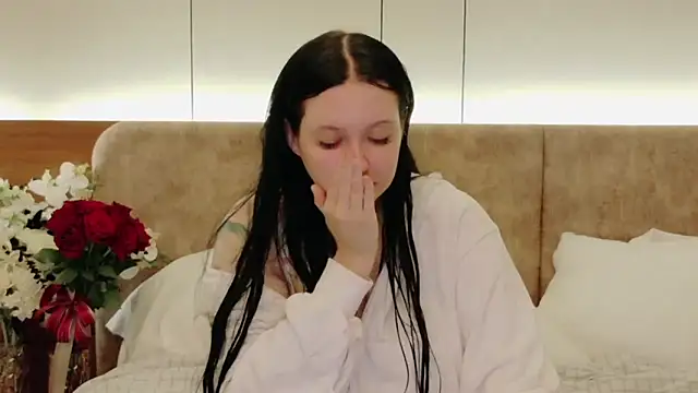 Snapshot of Felicia_Herceg chatting on March 3, 2026, 6:37 pm Felicia Herceg online show from March 3, 2026, 6:37 pm