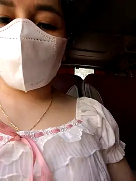 Mina-02 online show from June 3, 2026, 12:44 am