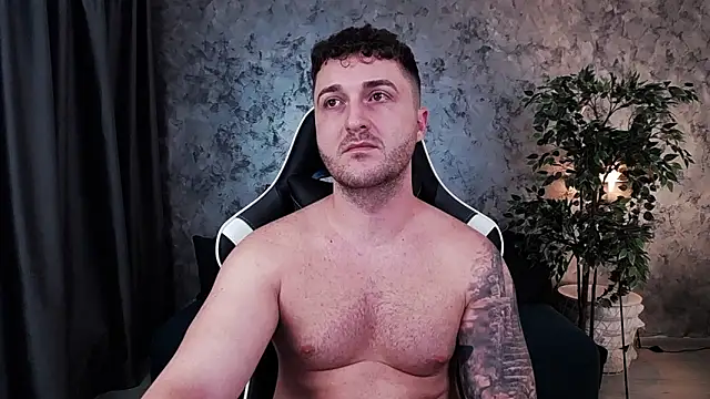 Ethan  S online show from September 9, 2025, 4:00 am