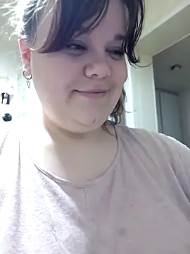 ollaaaaaaai online show from April 1, 2026, 6:16 pm