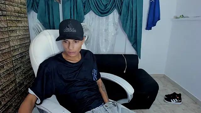 paul booy online show from November 6, 2025, 3:54 am