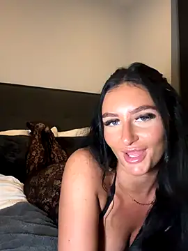 AlexandraLovex online show from November 7, 2025, 6:12 pm