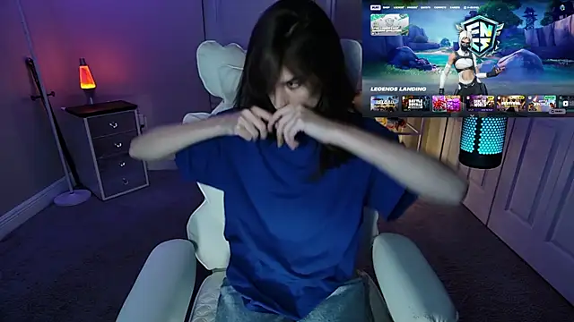 AngieFae  online show from April 21, 2026, 1:42 am