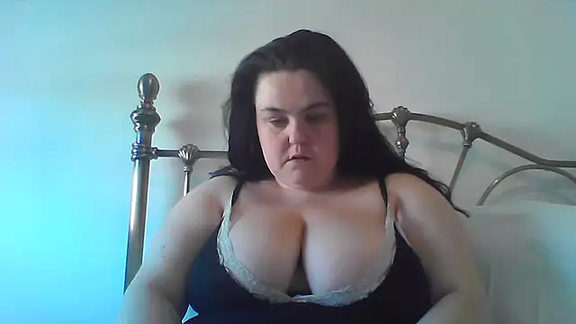 Snapshot of Maya_29x chatting on July 9, 2026, 12:15 pm Maya 29x online show from July 9, 2026, 12:15 pm