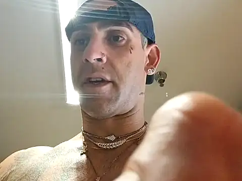 Snapshot of alphacloudGod chatting on October 29, 2025, 10:58 am alphacloudGod online show from October 29, 2025, 10:58 am