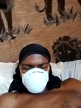 loVbRo1 online show from October 30, 2025, 10:46 am