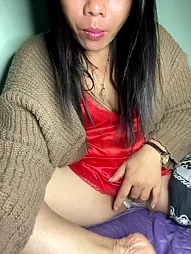 Snapshot of Winny-sexy chatting on December 21, 2025, 12:07 pm Winny-sexy online show from December 21, 2025, 12:07 pm