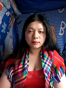 lisa-bae00 online show from March 3, 2026, 12:12 pm