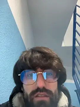 Paapii1098 online show from December 3, 2025, 9:14 pm