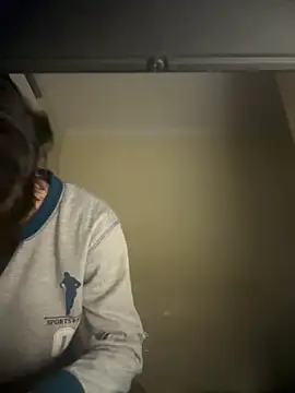 Paapii1098 online show from March 9, 2026, 8:01 pm