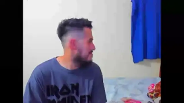 Snapshot of astredad2025 chatting on November 4, 2025, 3:10 am astredad2025 online show from November 4, 2025, 3:10 am