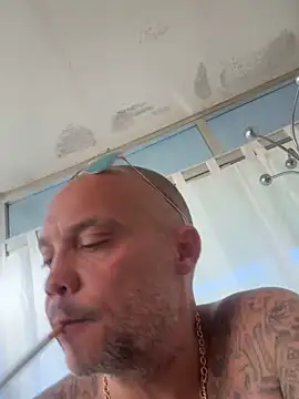 gitanoMad online show from March 27, 2026, 4:52 pm