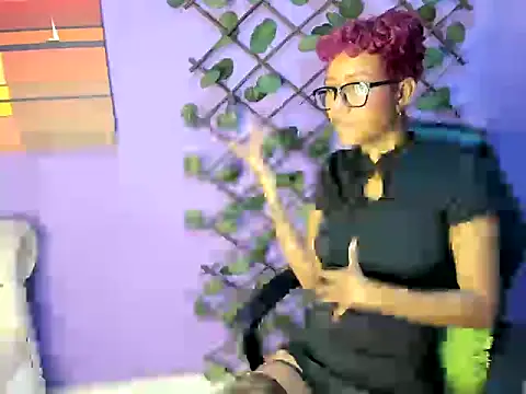 Snapshot of evangely_morochita chatting on November 5, 2025, 11:46 am evangely morochita online show from November 5, 2025, 11:46 am