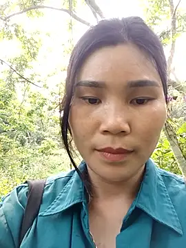 Bear bear0 online show from April 11, 2026, 7:45 am