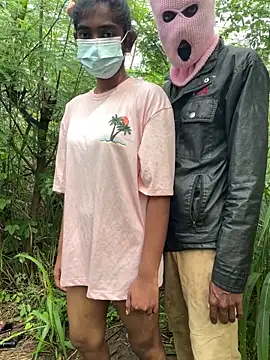 couplesexroom online show from November 17, 2025, 4:27 am