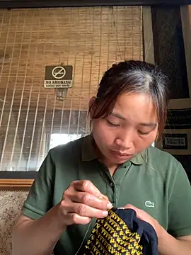 sowbibi online show from October 24, 2025, 5:17 am