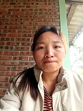 sowbibi online show from December 5, 2025, 2:43 am