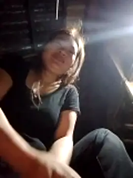  LAN  online show from March 25, 2026, 9:46 pm