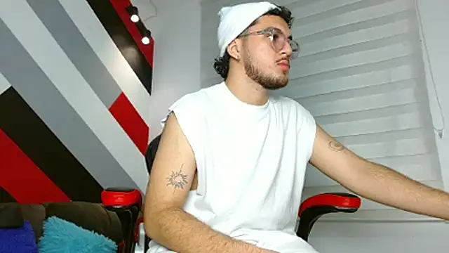 Zac Golden online show from March 29, 2026, 1:46 pm