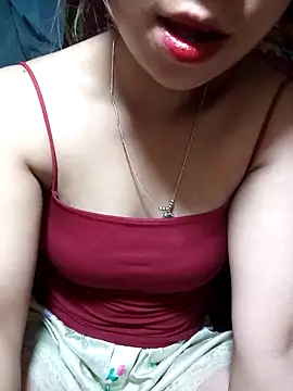 mekaka00 online show from April 14, 2026, 7:41 pm