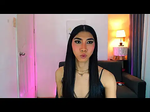 tsgorgeousmargaux online show from November 26, 2025, 3:34 pm